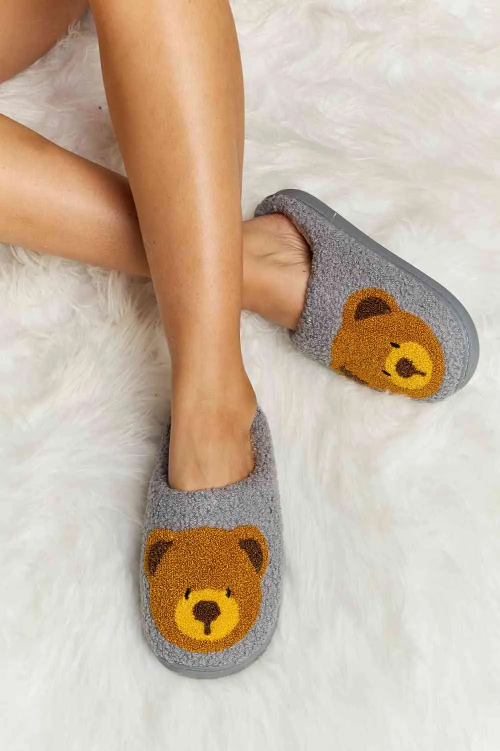 Melody Teddy Bear Print Plush Slide Slippers - 6 Colors