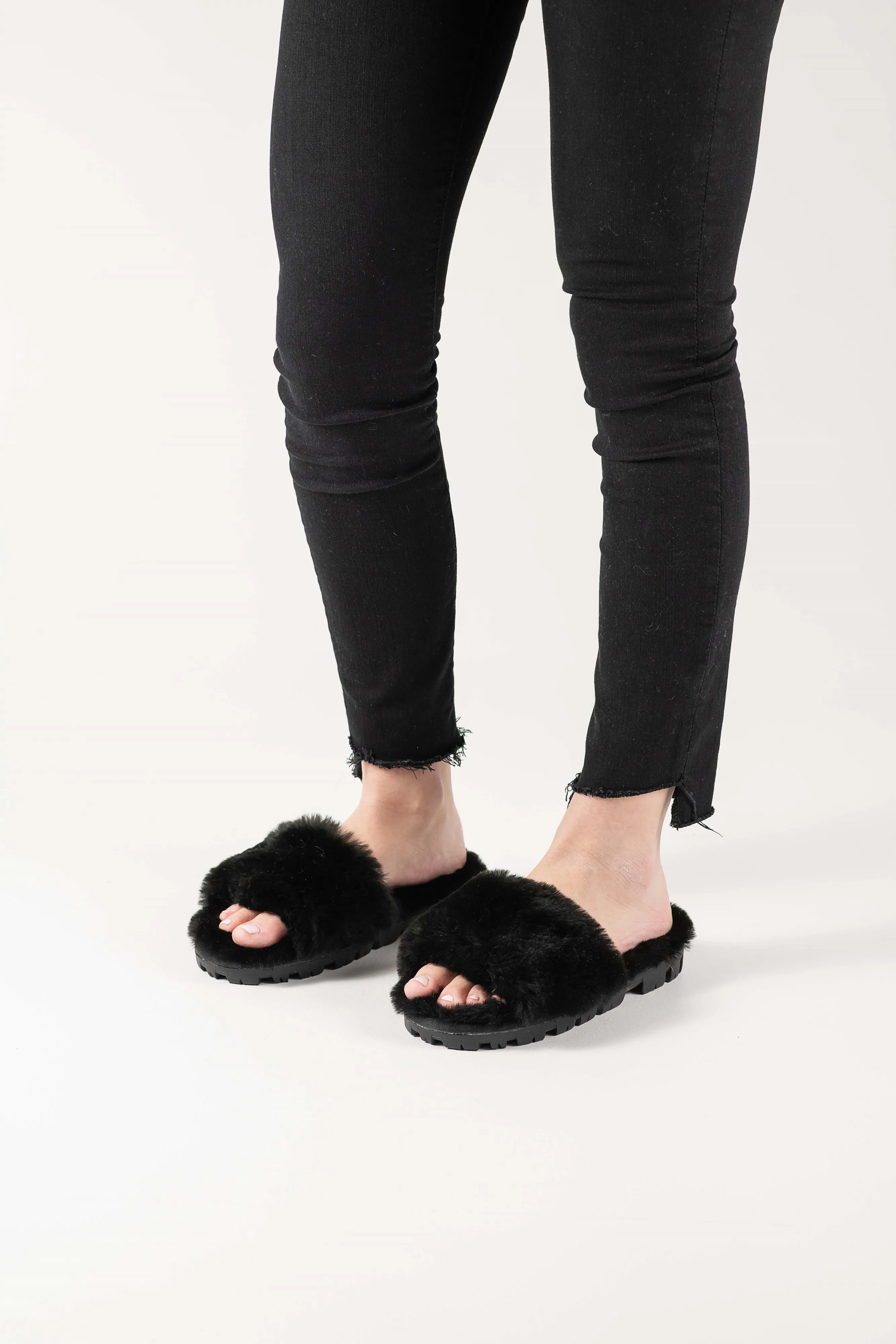 Natural Fashion Charlotte Suede Women Slippers-1-Piece