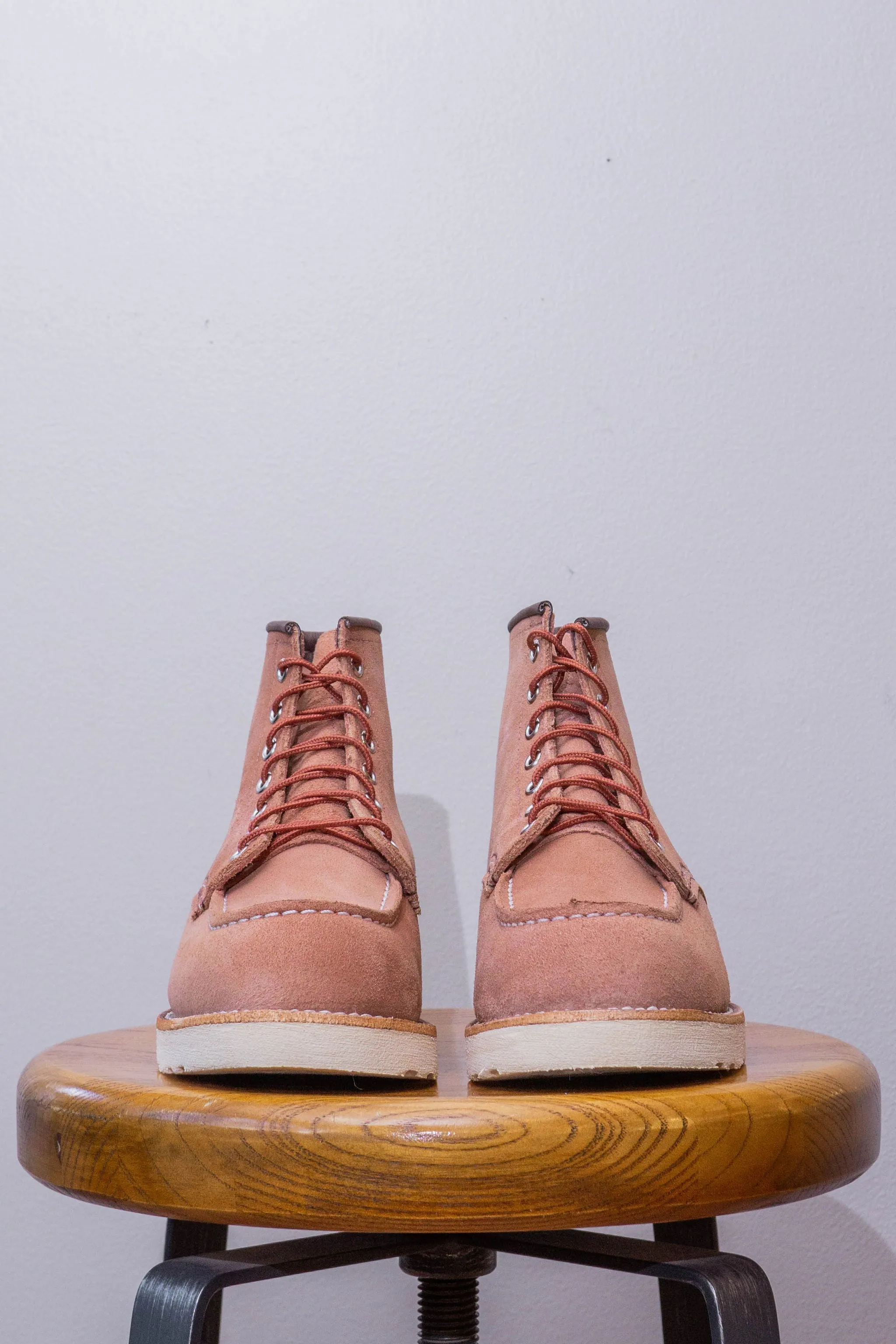 Red Wing Heritage Classic Moc 8208 - Dusty Rose Abilene