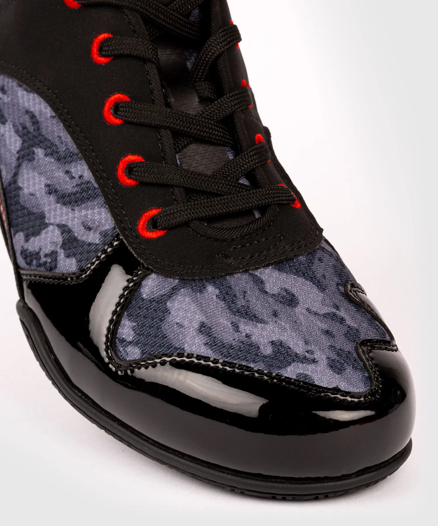 Venum Elite Boxing Shoes – Dark Camo