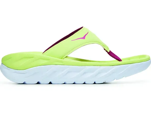 WOMEN'S HOKA ORA RECOVERY FLIP | BUTTERFLY / FESTIVAL FUCHSIA